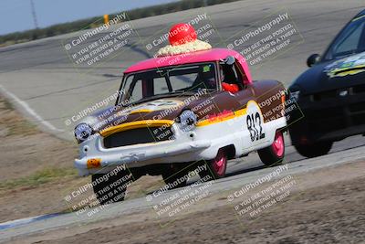 media/Oct-01-2023-24 Hours of Lemons (Sun) [[82277b781d]]/1045am (Outside Grapevine)/